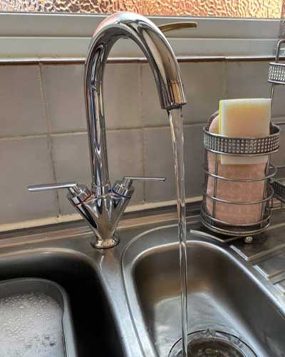 Emergency Drainage Service Thornton-Cleveleys - cleaning drainage from sink tap
